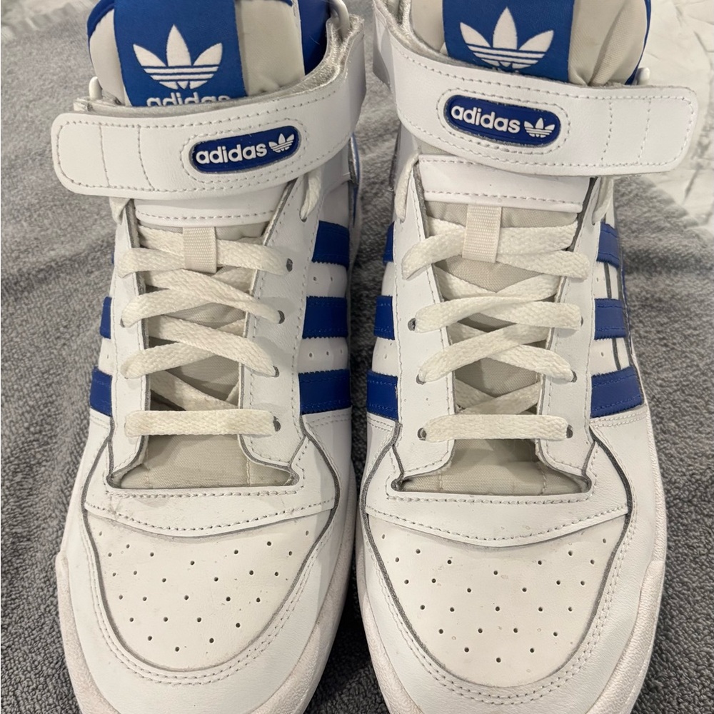 Adidas Kids White and Blue Sneakers